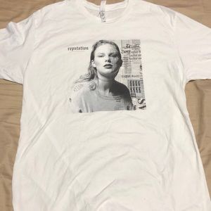 Taylor Swift reputation T-shirt